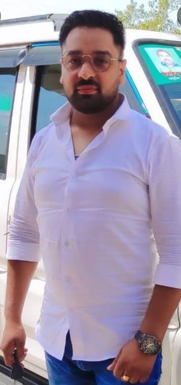 मृतक की फाइल फोटो मृतक की फाइल फोटो