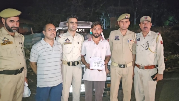 A drug smuggler arrested with hashish, case registered