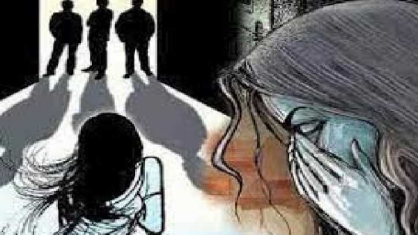 शिक्षक द्वारा छात्र के साथ अश्लील व्यवहार