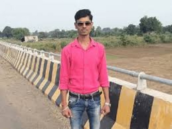 बुलेट की टक्कर से बाइक सवार युवक की मौत