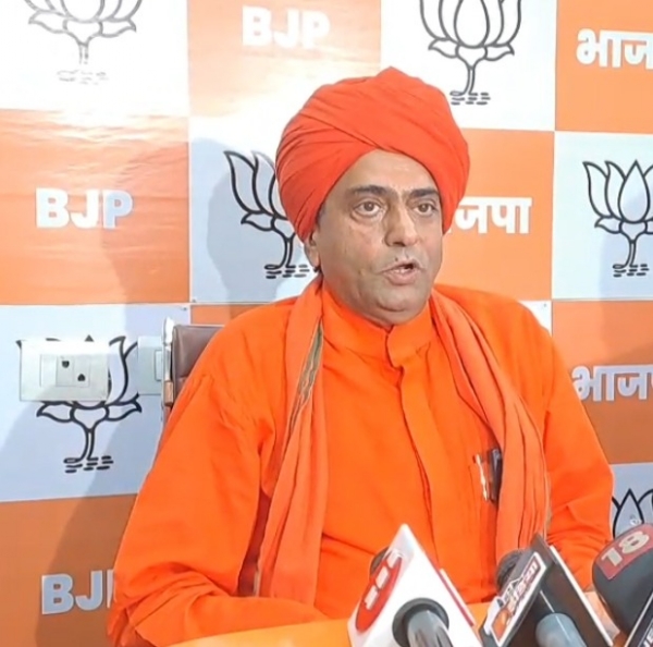 पाक जासूसी मामले में निजी सचिव को रानजीतिक सरंक्षण प्रदान करने वालों की भी होगी  जांच: महंत प्रतापपुरी