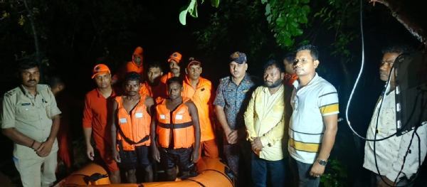 तोरपा विधायक और एनडीआरएफ के प्रयास से रनिया दो ग्रामीणों को मिली नई जिंदगी तोरपा विधायक और एनडीआरएफ के प्रयास से रनिया दो ग्रामीणों को मिली नई जिंदगी