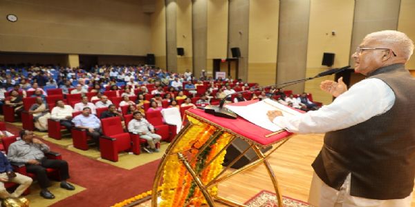 राजभवन में मनाया गया तेलंगाना और पश्चिम बंगाल का स्‍थापना दिवस