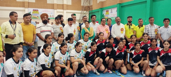 नाहन में राज्य स्तरीय कबड्डी प्रतियोगिता का शुभारंभ,डीसी सिरमौर प्रियंका वर्मा ने किया राज्य स्तरीय प्रतियोगिता का शुभारंभ