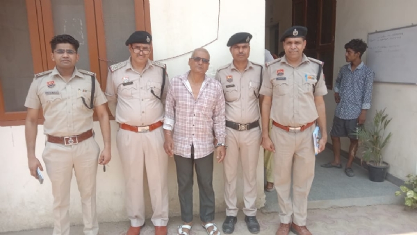 गिरफ्तार किया गया आरोपित ससुर