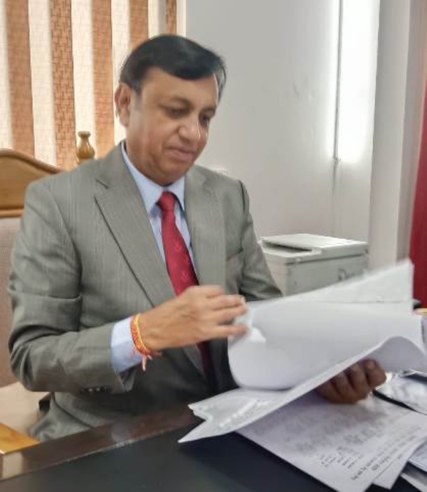 राज्य निर्वाचन आयुक्त सुशील कुमार