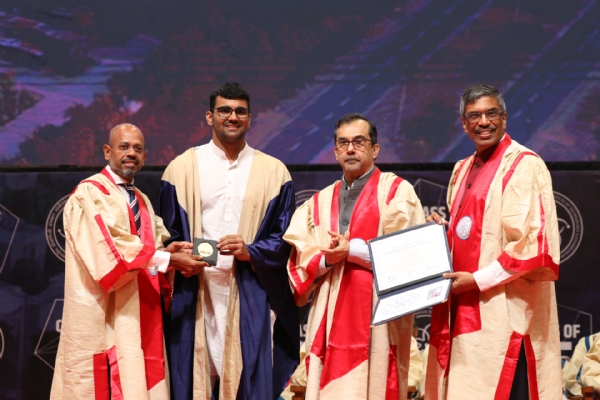 IIT ગાંધીનગર IIT ગાંધીનગર