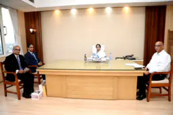 बांग्लादेश की ऊचायुक्त से ममता बनर्जी की मुलाकात बांग्लादेश की ऊचायुक्त से ममता बनर्जी की मुलाकात