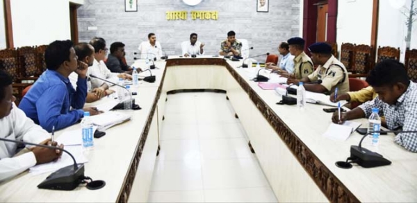 जिला स्तरीय सड़क सुरक्षा समिति की बैठक