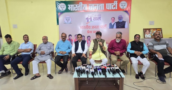 50 वर्ष पहले कांग्रेस ने थोपा था आपातकाल - किरण देव