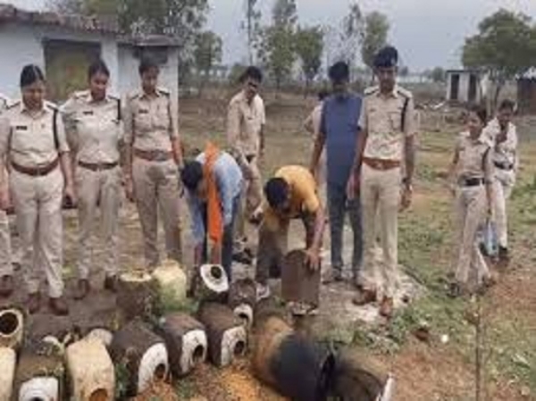 आबकारी विभाग की बड़ी कार्रवाई