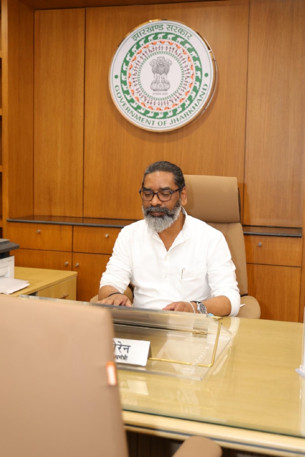 मुख्यमंत्री हेमंत सोरेन