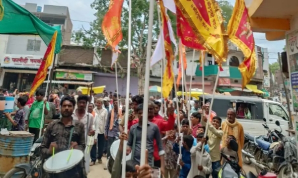 कुशवाहा समाज ने इंद्रदेव की पूजा, निकाली शोभायात्रा