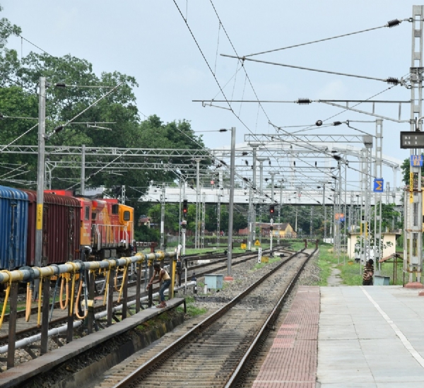 रंगिया रेल मंडल सौ प्रतिशत विद्युतीकृत