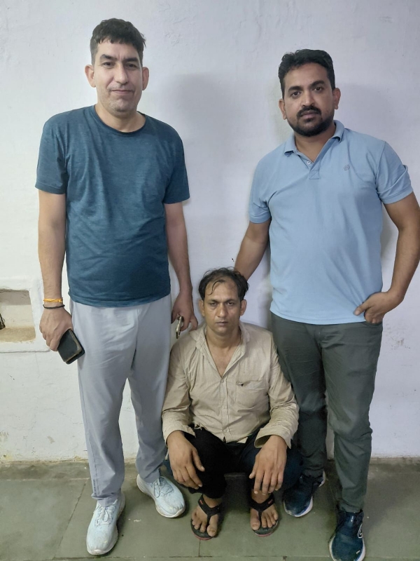 ग्यारह साल बाद इनामी लुटेरा आया पुलिस गिरफ्त में