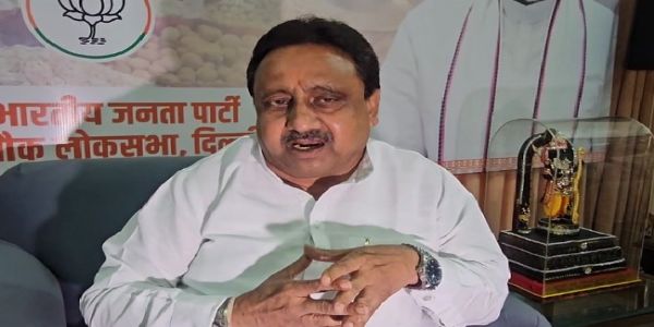 प्रवीण खंडेलवाल