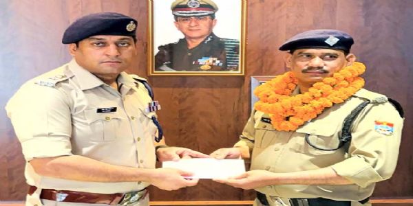 पुलिस कर्मी पर बदमाशों ने ताना तमंचा, एक दबोचा, अन्यों की तलाश जारी