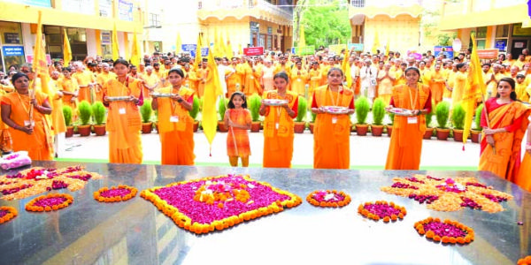 शांतिकुंज में तीन दिवसीय गायत्री जयंती महापर्व का शुभारंभ