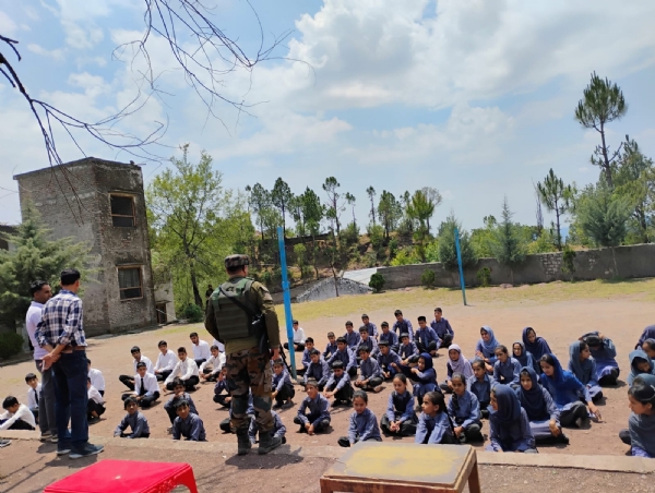 वयाखयान में भाग लेते छातर