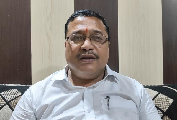 व्यापार मंडल के अध्यक्ष पंकज गुप्ता