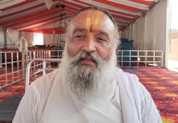 *आञ्जनेय सेवा संस्थान के अध्यक्ष शशिकांत महाराज*