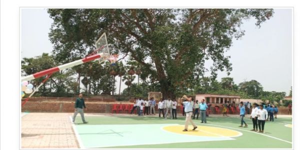 नालंदा में मनरेगा से बने बहुउद्देश्यीय खेल मैदान बच्चों को किए गए समर्पित