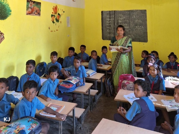 कोरबा जिले का कोई भी विद्यालय नहीं रहेगा शिक्षकविहीन, अब दूरस्थ क्षेत्र के विद्यालय के विद्यार्थियों को भी मिलेगी बेहतर शिक्षा