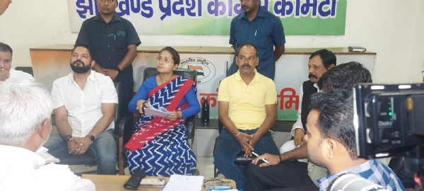 जनता दरबार की तस्वीर