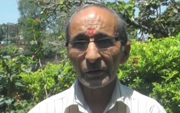 नाहन  में शहीद स्मारक मे पौधरोपण के बाद कई अन्य स्थानों पर बना दिए हरे भरे बागीचे
