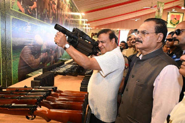 विश्व पर्यावरण दिवस पर आयोजित कार्यक्रम में शामिल मुख्यमंत्री डॉ हिमंत बिस्व सरमा।