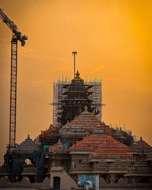 श्री राम जन्मभूमि में श्री राम दरबार सहित आठ देवालयों में देव विग्रहों की आज होगी प्राणप्रतिष्ठा