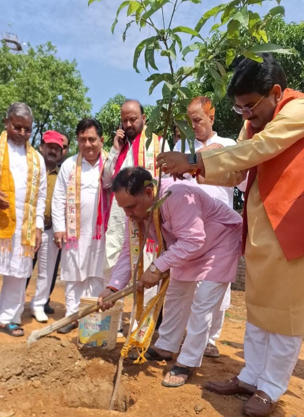 प्रदेश संगठन मंत्री कर्मवीर सिंह