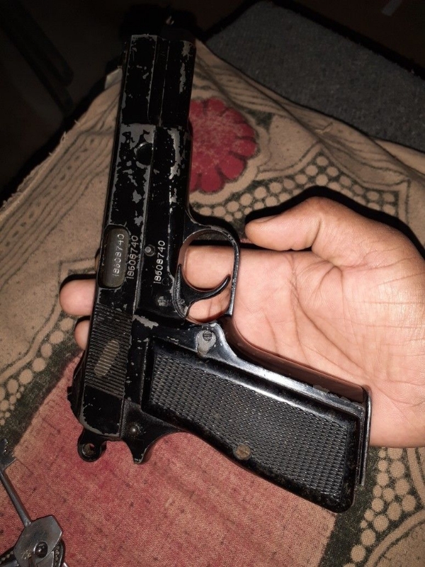 मुर्शिदाबाद मेंगोलीबारी विवाद