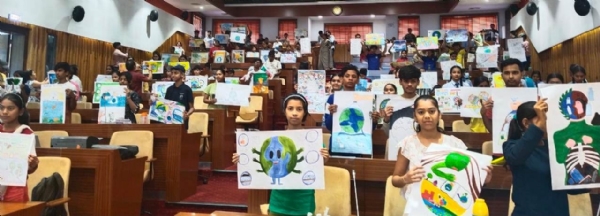 प्लास्टिक प्रदूषण: दुष्प्रभाव एवं समाधान विषय पर पोस्टर प्रतियोगिता का आयोजन