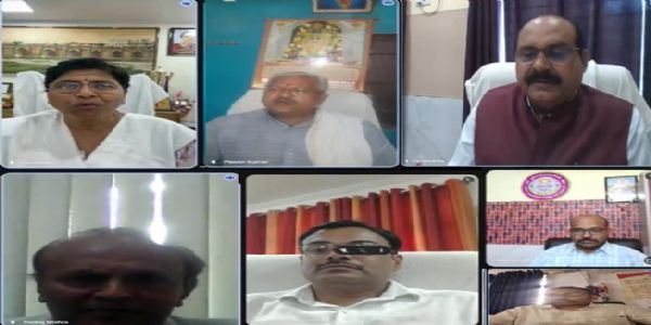 योग की प्राचीन परंपरा आधुनिक जीवन के लिए उपयोगी – कुलपति