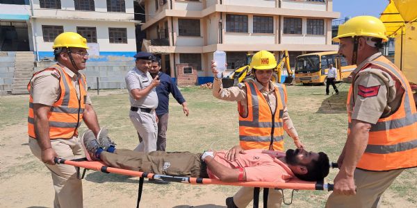 मंडी जिला में भूकंप जैसी आपदा से निपटने के लिए मेगा माॅक ड्रिल का आयोजन