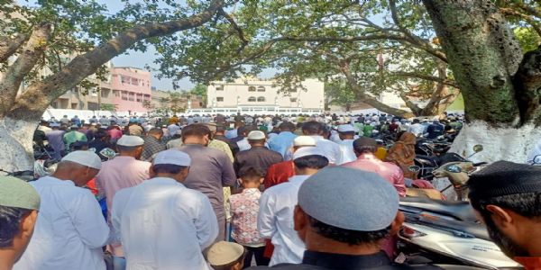 रांची में शांतिपूर्ण तरीके से अता की गई ईद-उल-अजहा की नमाज, पुलिस रही तैनात