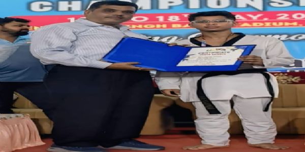 संयम अग्रवाल 14 साल की उम्र में बने उत्तर प्रदेश ताइक्वांडो एसोसिएशन के कोच