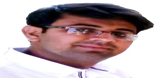 साहित्यिक बाजार और संवेदना का सौदा