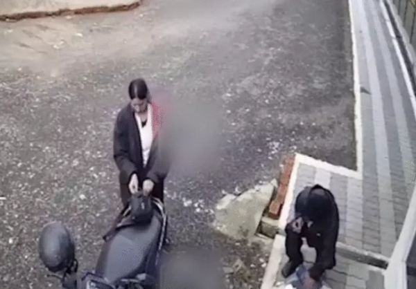 इंदौर के नवदंपत्ति सोनम और राजा का सीसीटीवी फुटेज इंदौर के नवदंपत्ति सोनम और राजा का सीसीटीवी फुटेज