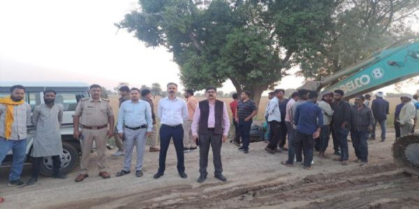 21 लोकेटर्स पर खान निरीक्षक ने दर्ज कराया मुकदमा