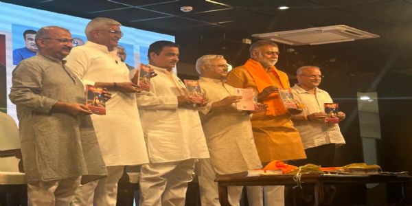 भारत को विश्वगुरु बनाने के लिए हमें अपने इतिहास, साहित्य व संस्कृति को स्मरण कर उसे समृद्ध करना होगाः गडकरी