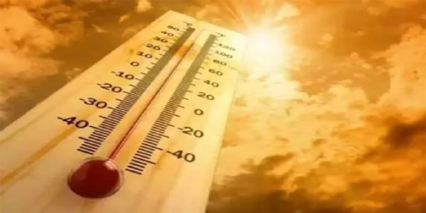 जम्मू संभाग के कई हिस्सों में पड़ रही भीषण गर्मी, सांबा में सबसे अधिक 44 डिग्री सेल्सियस तापमान दर्ज