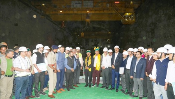 मुख्यमंत्री ने किन्नौर जिला में शोंगटोंग कड़छम जल विद्युत परियोजना का किया दौरा मुख्यमंत्री ने किन्नौर जिला में शोंगटोंग कड़छम जल विद्युत परियोजना का किया दौरा