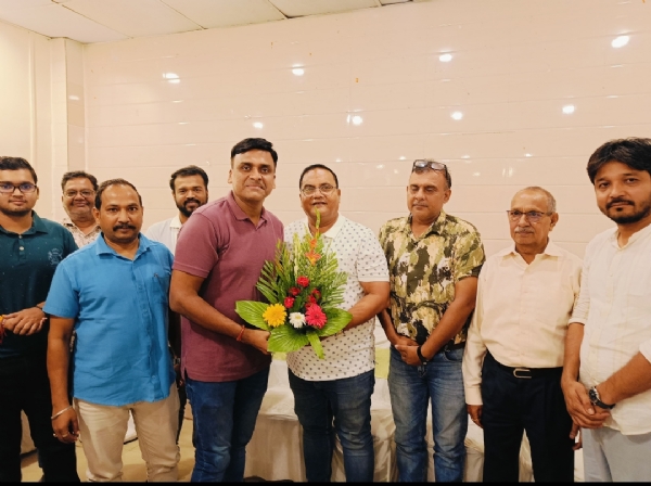 पश्चिमी सिंहभूम चैंबर ऑफ़ कॉमर्स एंड इंडस्ट्रीज की 14वीं कार्यकारिणी समिति की बैठक