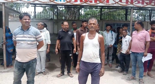 मृतक के परिजन