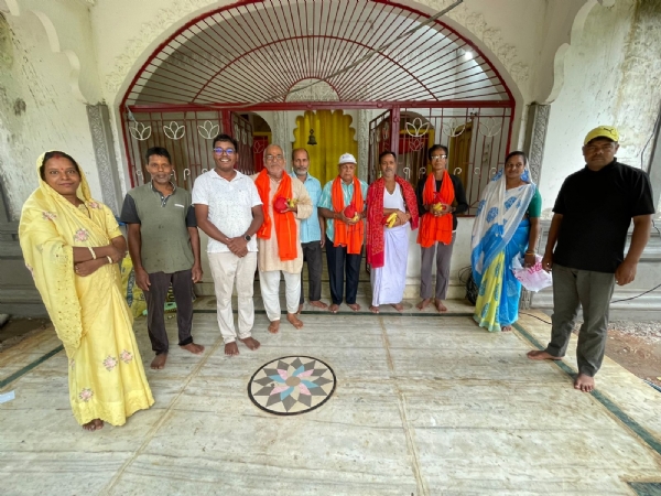 गुरु पूर्णिमा पर भाजपा ने पुरोहितो को किया सम्मानित