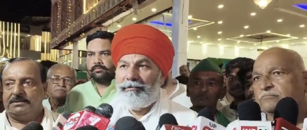 राकेश टिकैत