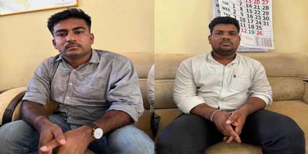 डिस्कॉम कनिष्ठ अभियंता और प्राइवेट व्यक्ति 30 हजार रुपये की रिश्वत लेते गिरफ्तार