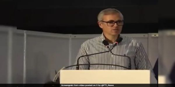 कोलकाता में उमर अब्दुल्ला बोले- जम्मू-कश्मीर में पर्यटन फिर से रफ्तार पर